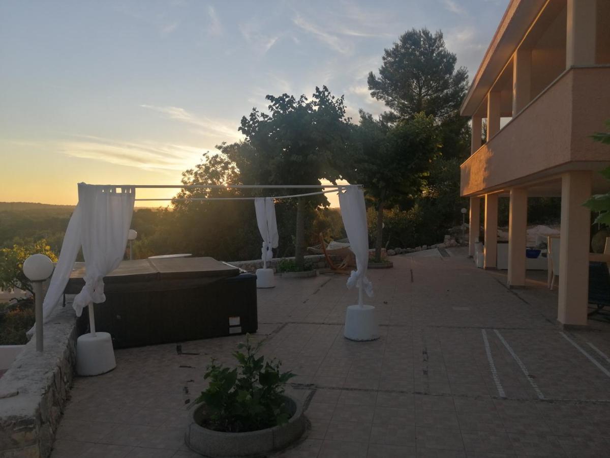 Villa Relax Amore Le Lamie di Olimpe Екстер'єр фото